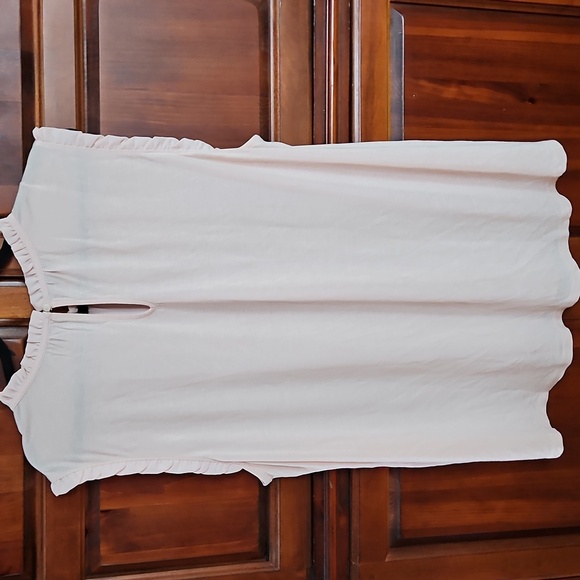 Sleeveless Light Pink Ruffle Blouse, XL, Lightweight - Picture 5 of 8